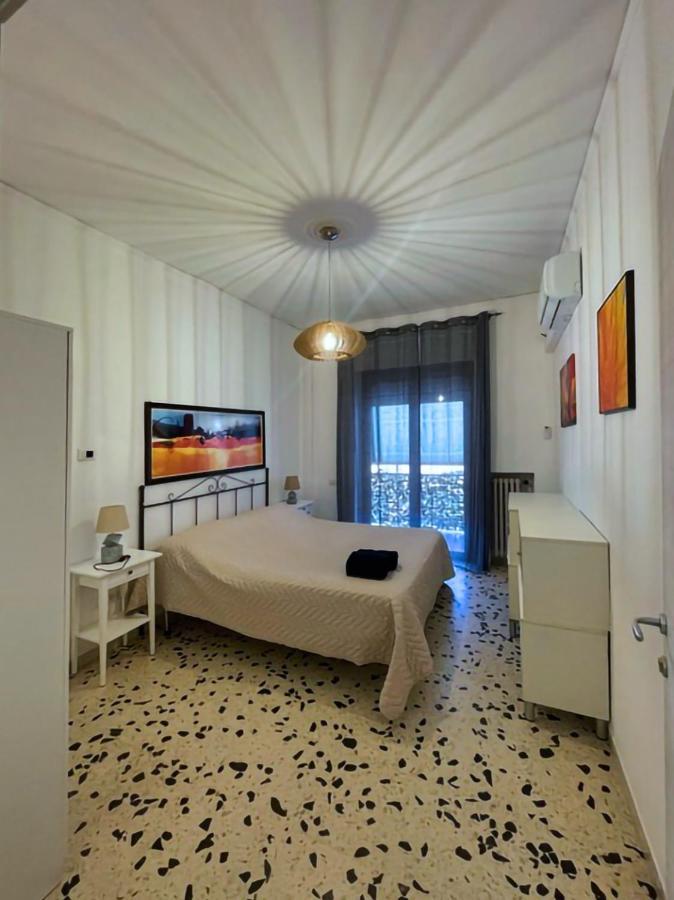 לינה וארוחת בוקר ואלו דלה לוקניה Casa Di Nenna מראה חיצוני תמונה